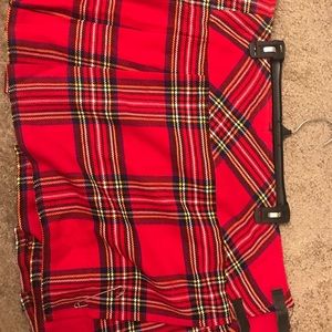 NWT kilted skirt. Royal Stewart   Sz 48 (US size)